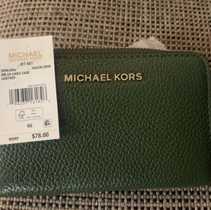 Michael kors wallet